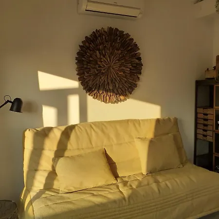 Le Petit Atelier بيت للعطل *