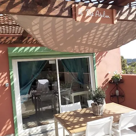 Le Petit Atelier Bormes-les-Mimosas