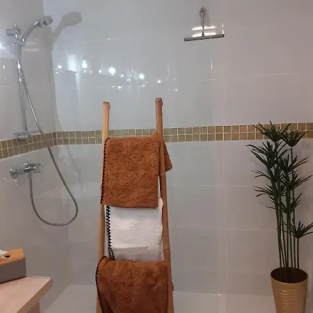 بيت للعطل Le Petit Atelier *