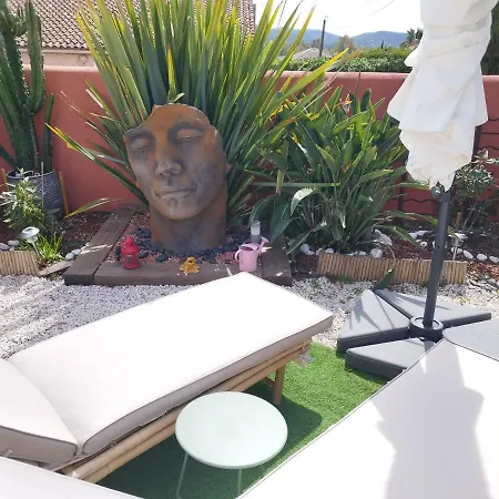 Le Petit Atelier Casa de Férias